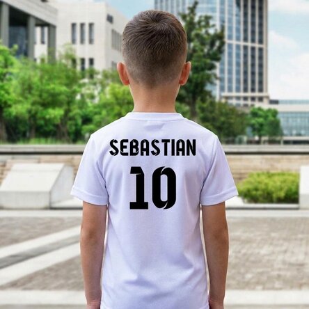 T-shirt de sport pour enfants, personnalisé au dos avec un nom et un numéro - modèle football