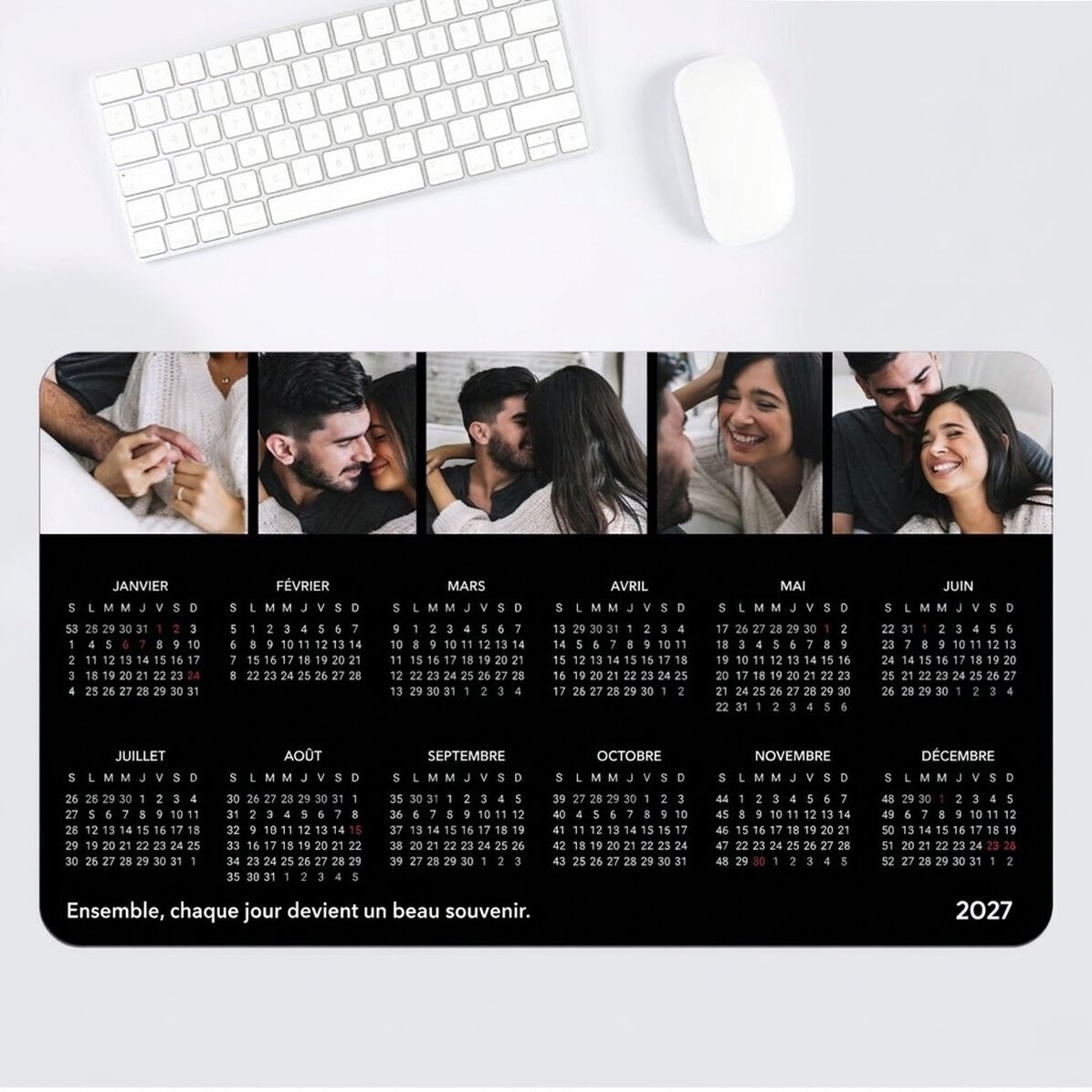 Tapis de souris XXL personnalisé avec un calendrier, 5 photos et un message
