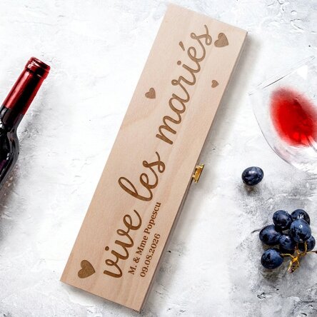 Caisse de vin personnalisée - « Just Married »