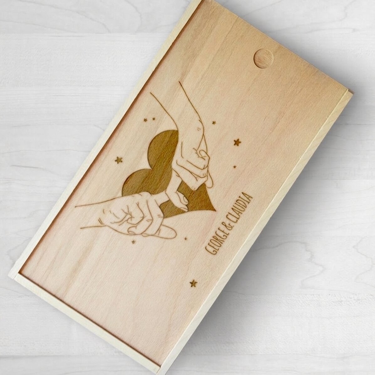 Coffret cadeau personnalisé en bois - Une histoire à deux