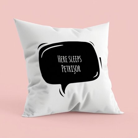 Un coussin personnalisé avec un message amusant