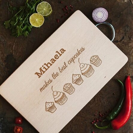 Rectangular chopping board with custom handle - Muffins model