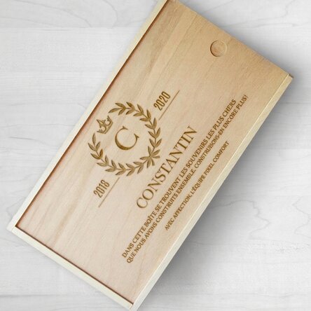 Coffret cadeau personnalisé en bois - Lauri