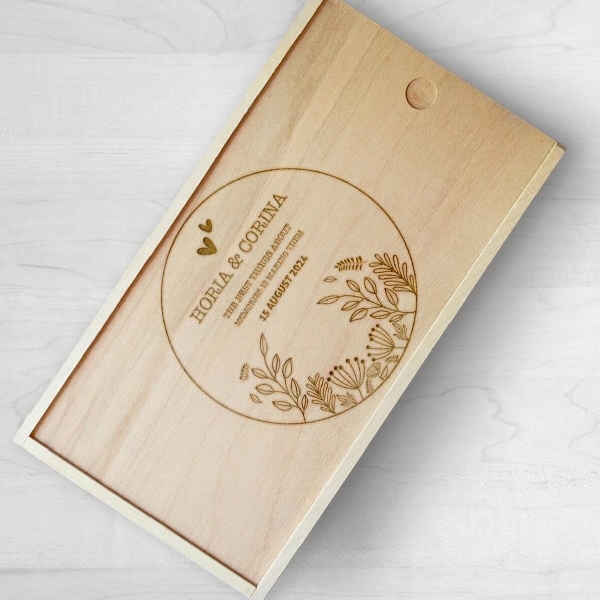 Coffret cadeau personnalisé en bois - Golden memories