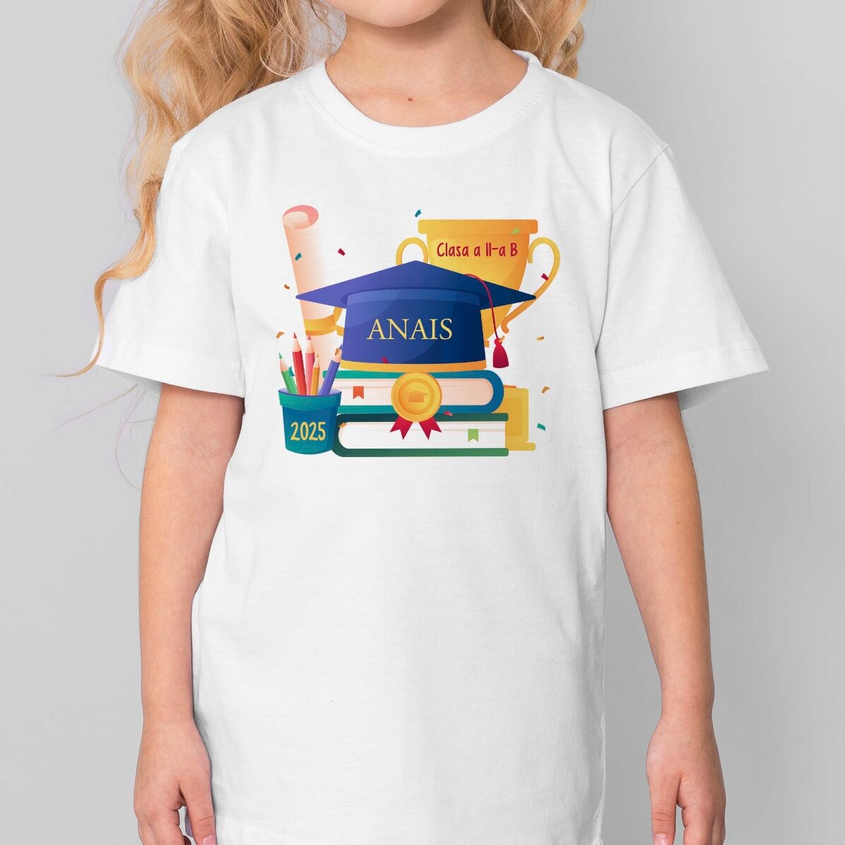 T-shirt en coton pour enfants personnalisé avec un texte - Absolventa