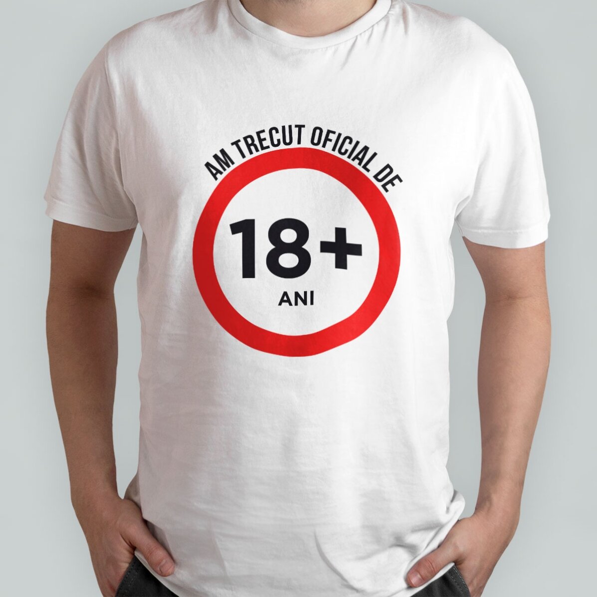 T-shirt en coton personnalisé avec un texte - 18 ans