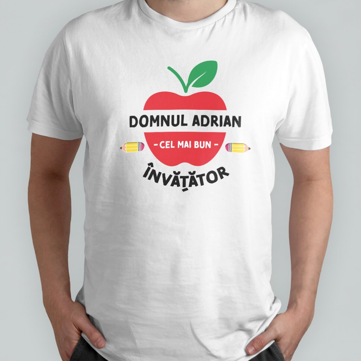T-shirt en coton personnalisé avec un message pour les enseignants - Apple