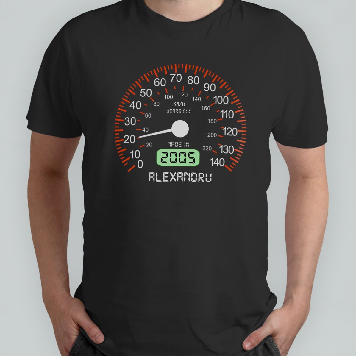 T-shirt en coton personnalisé avec un texte - Compteur de vitesse
