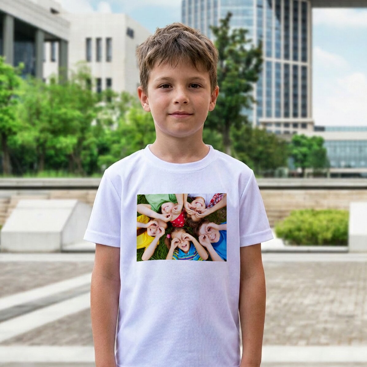T-shirt de sport pour enfants personnalisé avec une photo au format paysage