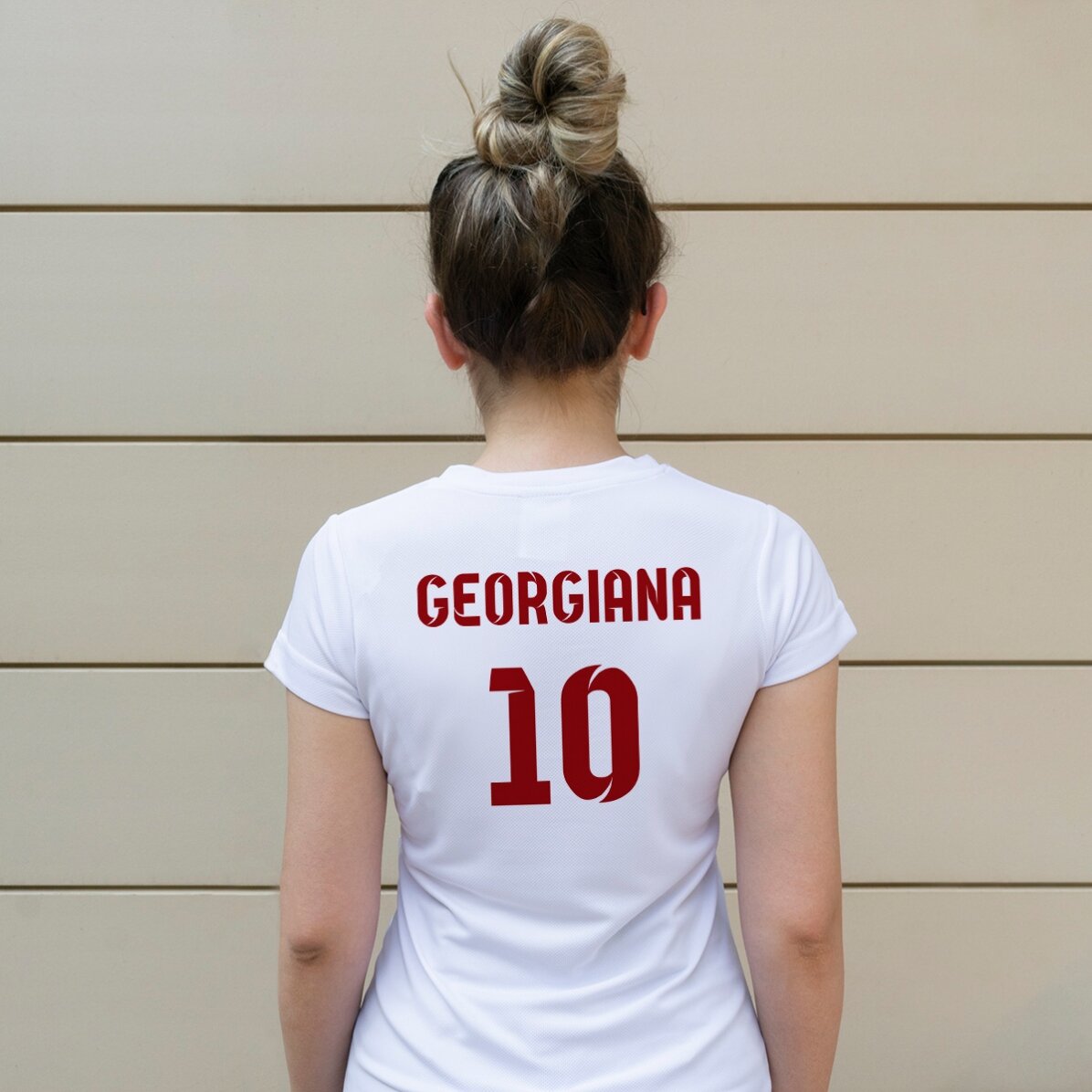 Maillot de sport personnalisé au dos avec nom et numéro - modèle football